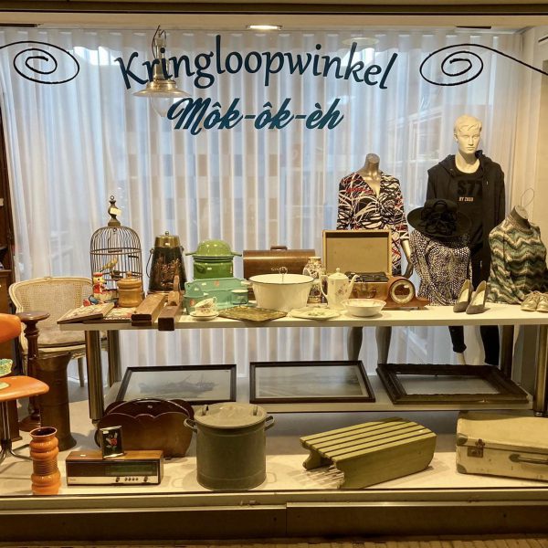 Logo Kringloopwinkel Môk-ôk-èh!